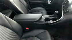 تۆیۆتا کامری